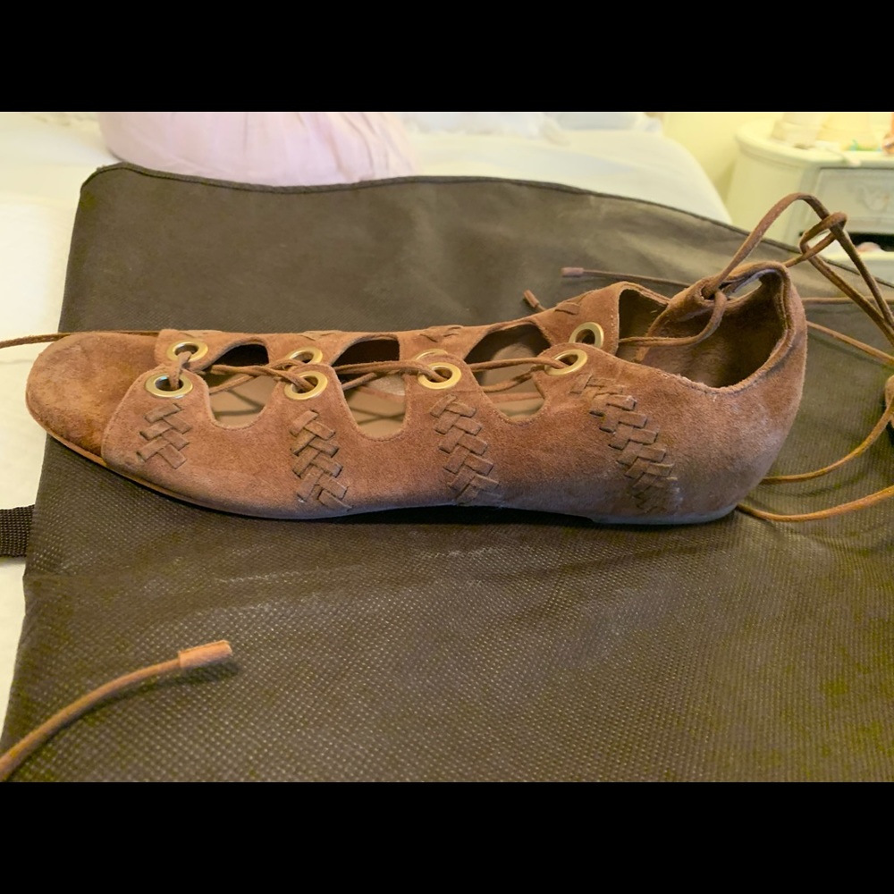 Shoes - Picture 3 of 3